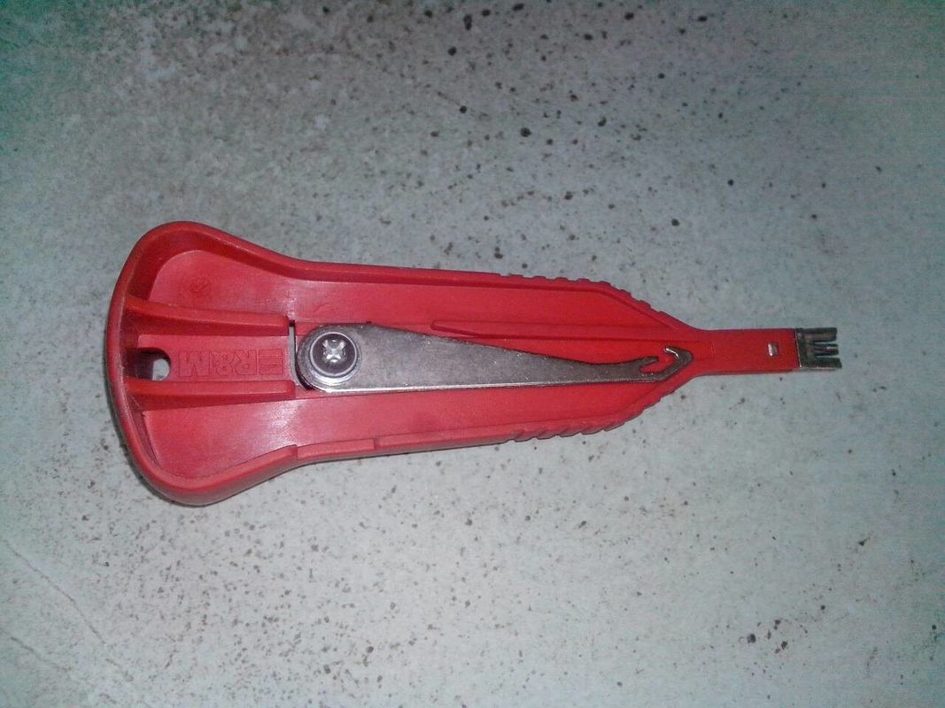 Strumenti di cablaggio di rete con connettore di fusione del filo per sistemi di cablaggio integrati YH25