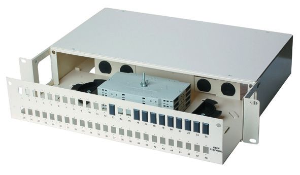 Fibra ottica Patch Panel per FTTH e FTTC progetto con buon prezzo YH17