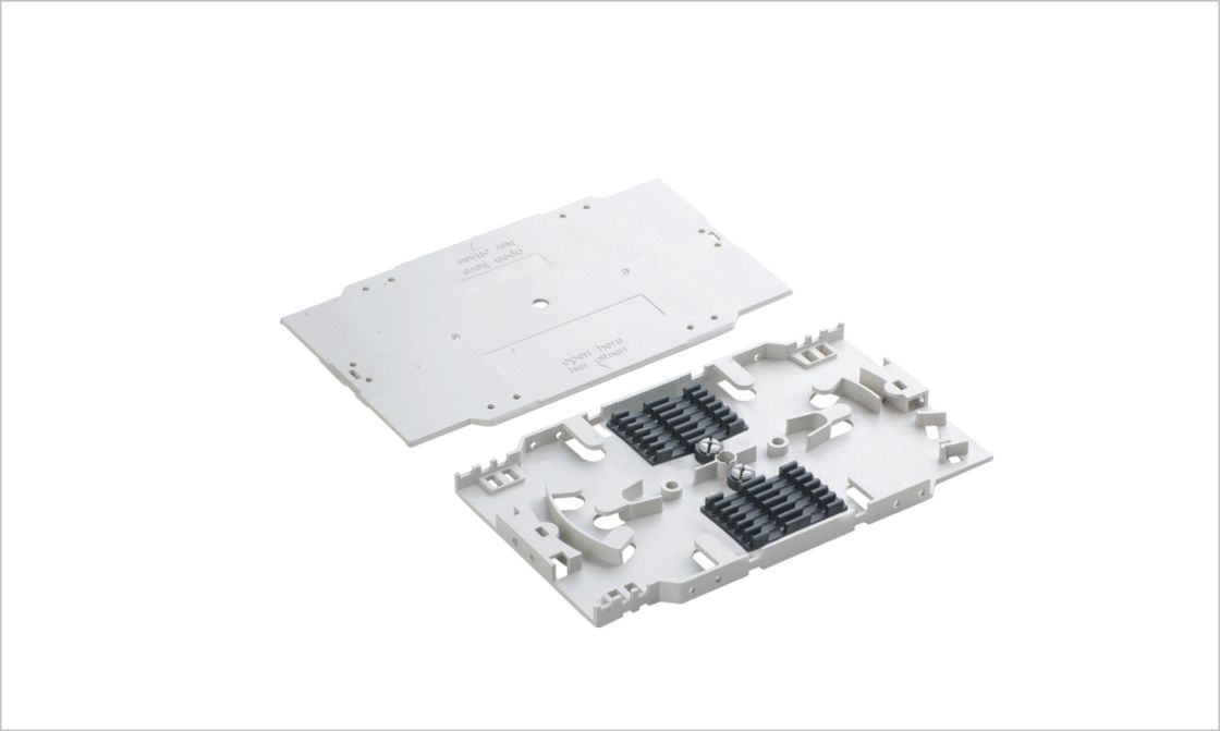 pannello di patch in fibra ottica per il progetto FTTH e FTTC con buon prezzo YH07