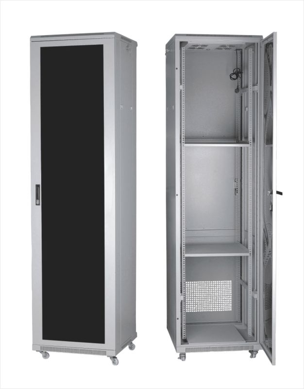 Alta stabilità 19 pollici Data Rack Cabinet Tipo piastra con materiale di rivestimento YH2002