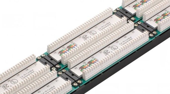 Tipo quadri d'interconnessione di AMP del quadro d'interconnessione della porta di UTP 48 2U di Cat5e per il centro di calcolo YH4015